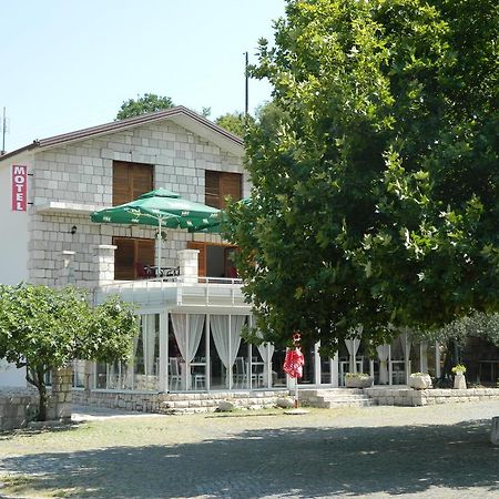 杰奇汽车旅馆 Čapljina 外观 照片